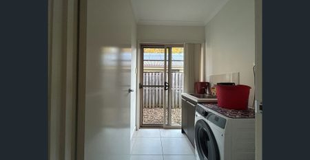 Beerwah Four Bedroom Home! - Photo 4