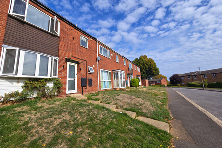 3 bedroom terraced house to rent - Photo 5