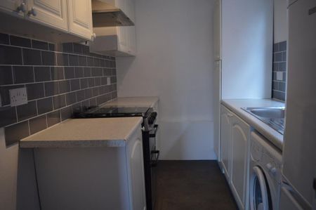 1 bedroom apartment to rent - Photo 2