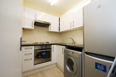 1 bedroom flat to rent - Photo 4