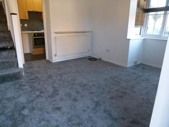 1 bedroom cluster house to rent - Photo 1