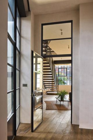 5 bedroom terraced house to rent - Photo 4