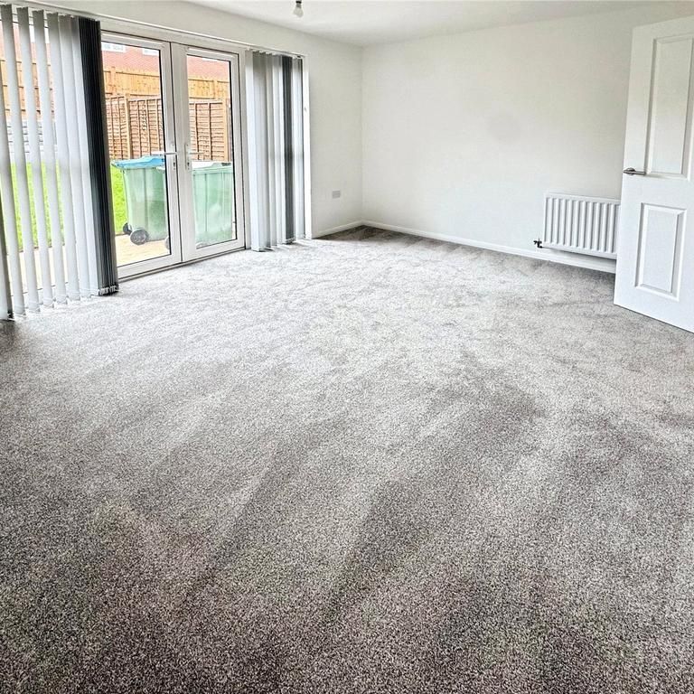2 bedroom semi-detached house to rent - Photo 1