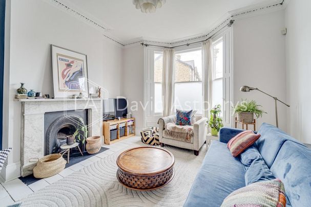 3 bedroom terraced house to rent - Photo 1