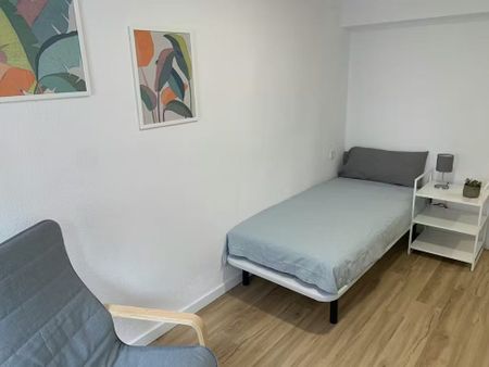 Carrer Badia, Montcada, Valencian Community 46113 - Photo 2