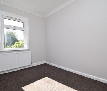 George-A-Green Road, Wakefield - Photo 3
