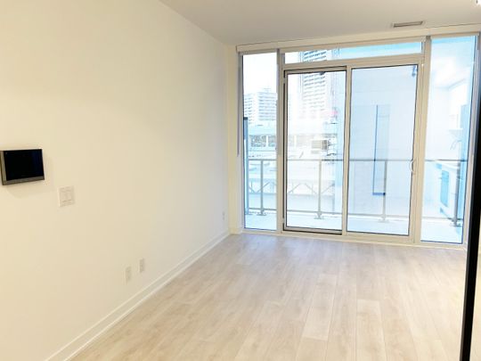 For Lease - 5 Defries Street Unit# 423, Toronto, Ontario - Photo 1