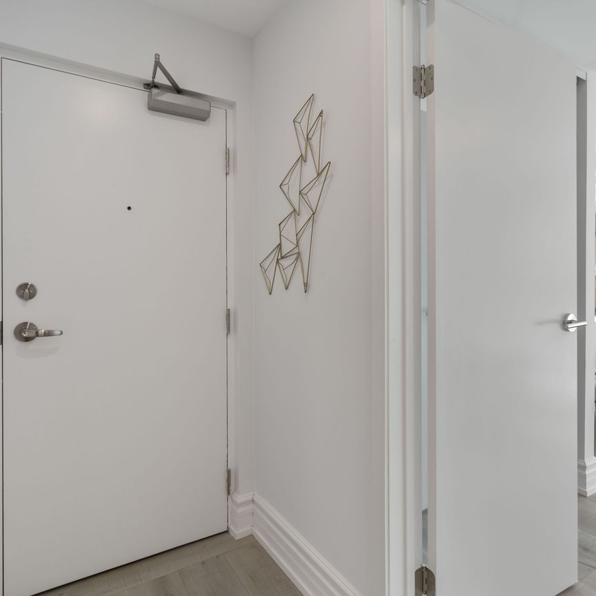 For Lease - 328 Lakeshore Road Unit# 4, Mississauga, Ontario - Photo 1