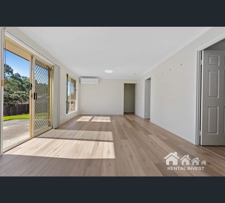 13 Woodrow Place, Marsden, Qld 4132 - Photo 1