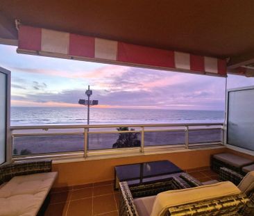 Alquiler de piso en Playa Victoria - Paseo Marítimo - Photo 2