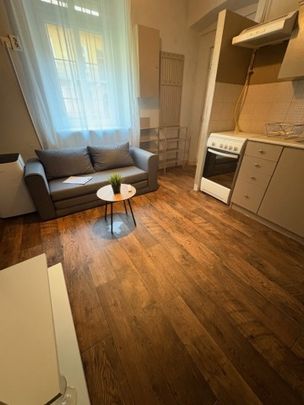 Budapest VII. kerület, Kis Diófa utca - Fotó 1