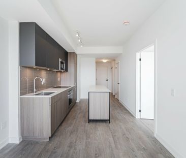 For Lease - 220 Missinnihe Way Unit# 816, Mississauga, Ontario - Photo 6