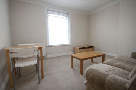 Student Apartment, Bournemouth Town Centre - Photo 4