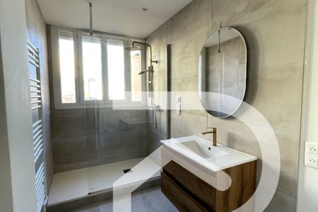 À louer ? Charmant T2 de 51,08 m² à Sète - Photo 4