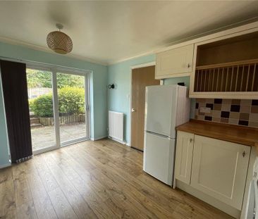 2 bedroom semi-detached house to rent - Photo 3