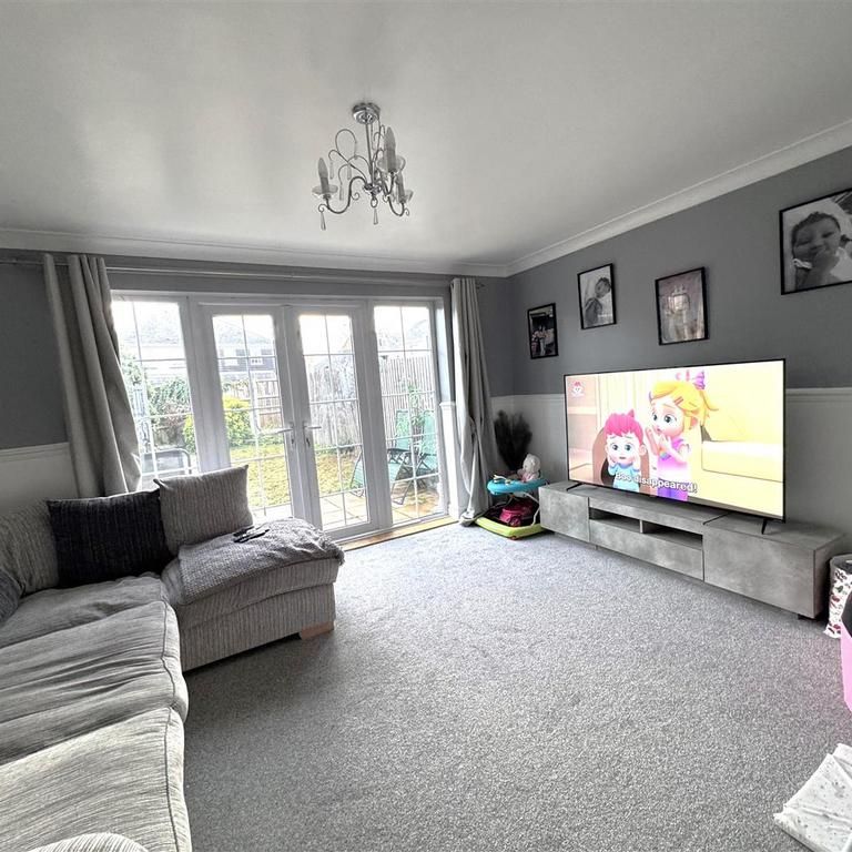 2 bedroom semi-detached house to rent - Photo 1