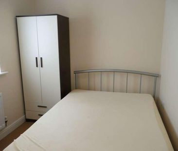 Drayton Streeet, Hulme, Manchester, M15 - Photo 6