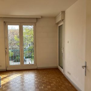 Location Appartement 3 pièces 74m² STRASBOURG 67000 - Photo 2