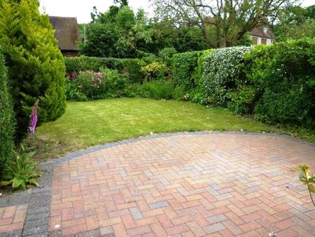 2 bedroom house to rent New Cottages, High Street, Kemsing, Sevenoaks, TN15 - Photo 5