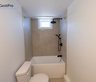 2375-2475 d’Alger / 2465 Père-Lelièvre - Photo 3