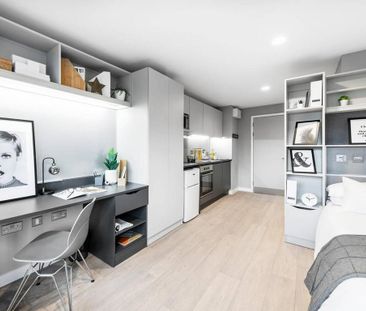 Studio to rent - Photo 1