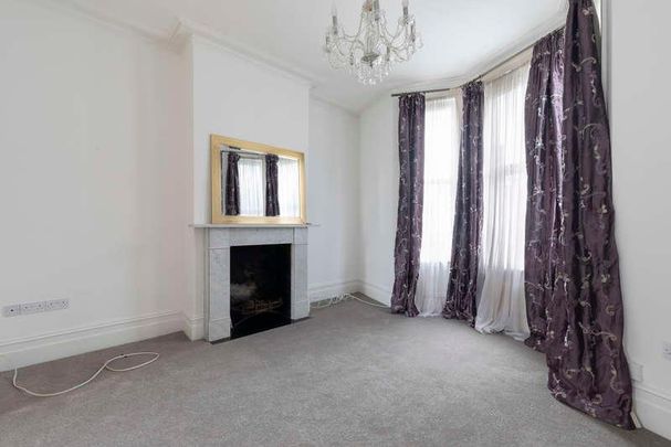 Hewlett Road, Cheltenham, GL52 - Photo 1