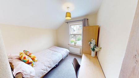 5 bedroom semi-detached house to rent - Photo 5