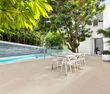 Watsons Bay Dream Rental - Poolside Living Steps from Ferry and Bea... - Photo 5