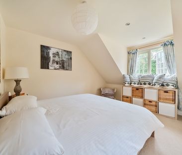 4 bedroom detached house to rent - Photo 6