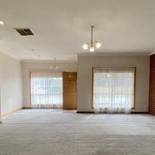 Modern Ease, Everyday Comfort - Photo 1