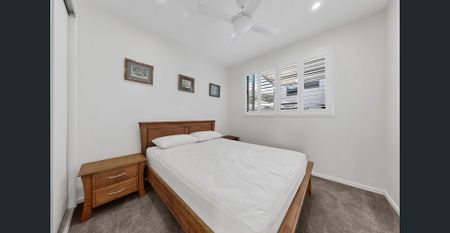 Fully Furnished Luxury Palmwoods Retreat - Photo 4