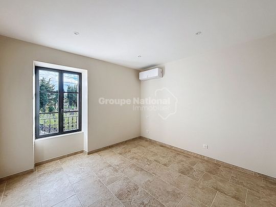 Maison Chateaurenard 4 pièce(s) 109.45 m2, - Photo 1