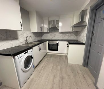 1 bedroom property to rent - Photo 3