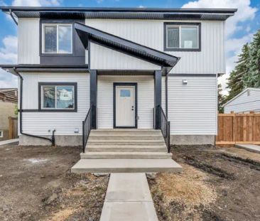 ***$1000 Move In Bonus-Brand New 3-Bed, 2.5 Bath House Near NAIT & ... - Photo 1