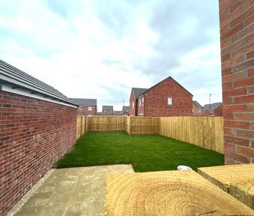 2 bedroom semi-detached house to rent - Photo 3