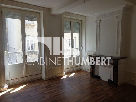 Location Appartement 3 pièces 82m² ST ETIENNE 42000 - Photo 5