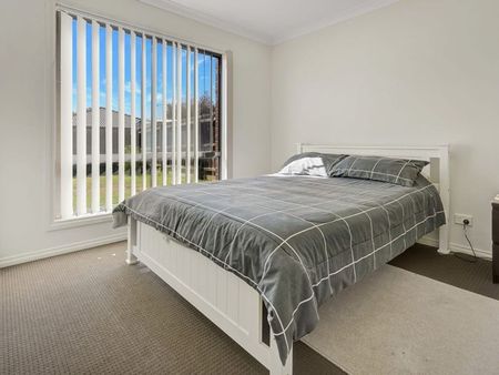 7 College Square, 3340, Bacchus Marsh Vic - Photo 3