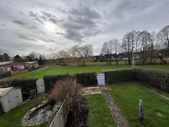 2 bedroom link detached house to rent - Photo 1