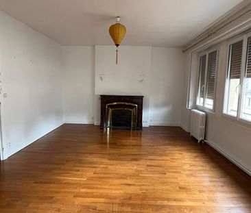 Location Appartement 5 pièces 133m² - Photo 3