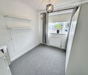 Winchester Way, Doncaster, Scawsby - Photo 4