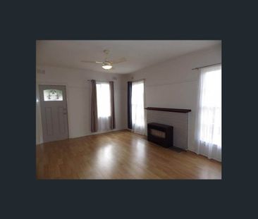 Immaculately Presented Residence - Photo 3