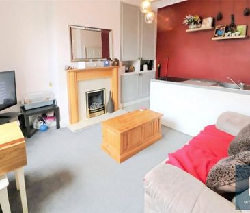 Vale Street, Brighouse, HD6 - Photo 2