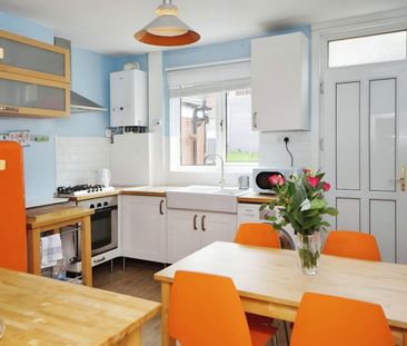 3 bedroom House To Let - Photo 6