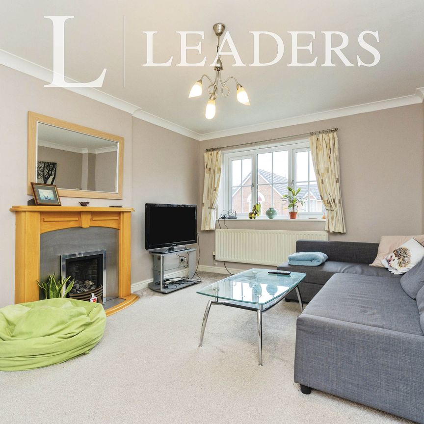 4 bedroom house to rent Chervil Close, Manchester, M14 - Photo 1