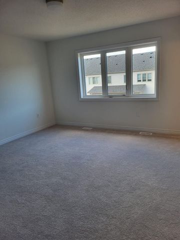 For Lease - 25 Edminston Drive, Centre Wellington, Ontario - Photo 2