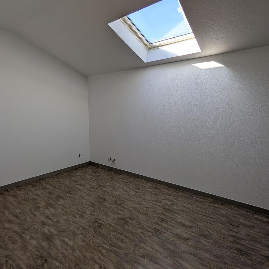 Location Appartement 2 pièces 43m² CLERMONT FERRAND 63100 - Photo 1