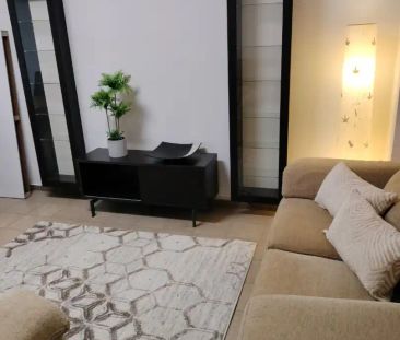 Piso de alquiler en Ciudad Jardín - Parque Roma - Photo 2