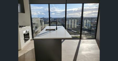 Great Views! Brand New Luxury 1 Bedroom Corner Unit with Car Park - Photo 4