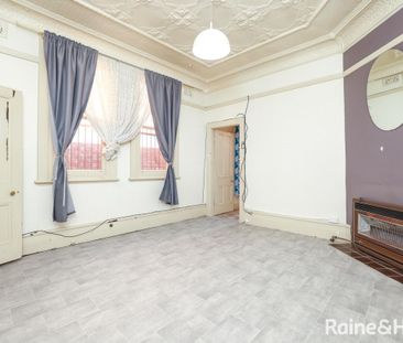 Centrally Located CBD - Available Now!!! - Photo 3
