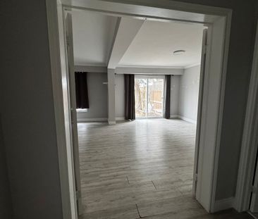 For Lease - 49 Doncaster Drive Unit# Basement, Brampton, Ontario - Photo 2